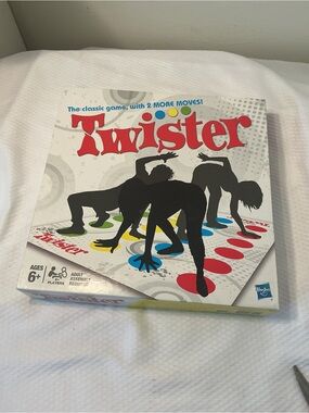 Hasbro Twister Game - Red, Blue, Yellow, Green
